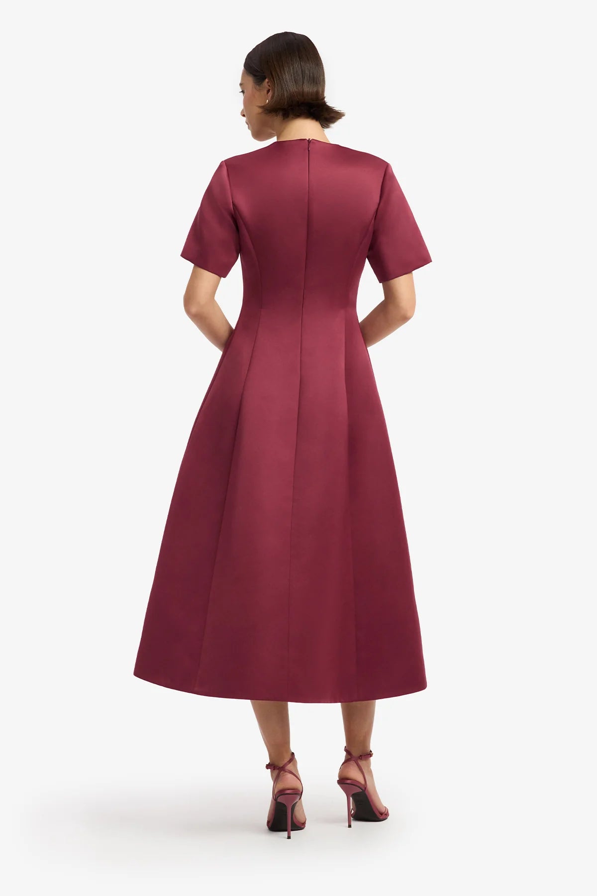 Caroline Embroidered Short Sleeve Midi Dress - Cosmos Print
